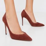 CASADEI - Brązowe szpilki z zamszu kolor Brązowy