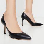 GIANVITO ROSSI - Czarne szpilki ze skóry Gianvito kolor Czarny