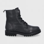 Wrangler Botki skórzane damskie kolor czarny na płaskim obcasie kolor czarny