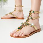 MYSTIQUE SHOES - Złote sandały z kryształami