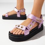 VERSACE JEANS COUTURE - Fioletowe sandały na platformie