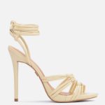 Skórzane sandały z efektownie wiązanymi paseczkami