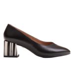 Marco Shoes Czarne czółenka skórzane z obcasem w paski zebry kolor Czarne.