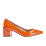 Pomarańczowe czółenka lakierowane na klocku Eden kolor Pomarańczowe.