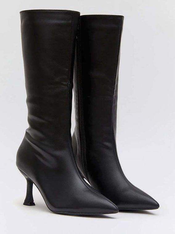Bellucci Kozaki w kolorze czarnym rozmiar: 39 kolor black