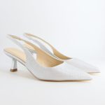 Bellucci Czółenka w kolorze srebrnym rozmiar: 38 kolor silver.