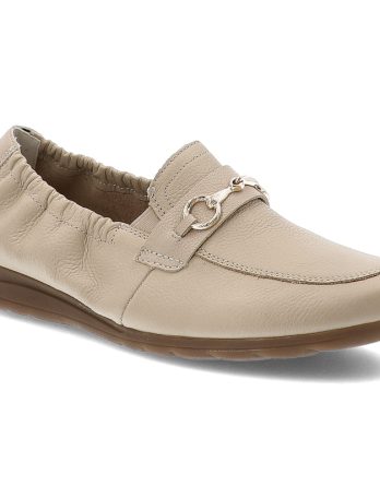 Beżowe Półbuty Rieker Modne Wsuwane Mokasyny Damskie kolor beżowy