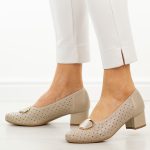 Beżowe ażurowe skórzane Polskie czółenka damskie Suzana 4512 kolor Beżowy.
