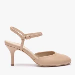 Beżowe czółenka slingback bez pięty ze skóry licowej kolor Beżowy.
