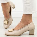 Beżowe skórzane Polskie czółenka damskie Deoni D621A kolor Beżowy.