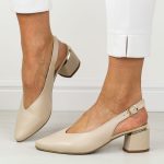 Beżowe skórzane Polskie czółenka damskie na obcasie bez pięty Deoni D1450A kolor Beżowy.