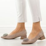 Beżowe skórzane czółenka damskie DiA 3029 kolor Beżowy.