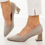 Beżowe skórzane czółenka damskie Vinceza 66921 kolor Beżowy.