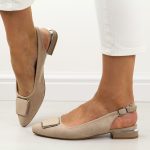 Beżowe zamszowe czółenka damskie na obcasie bez pięty M.Daszyński Sa201-9c kolor Beżowy.