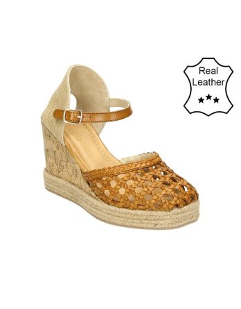 Bullboxer Skórzane czółenka w kolorze jasnobrązowym na koturnie rozmiar: 41 kolor brown.