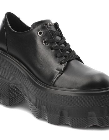 Czarne Półbuty Carinii Modne Obuwie Damskie kolor czarny