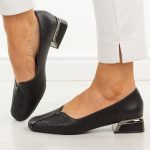 Czarne ażurowe skórzane czółenka damskie Vinceza 99203 kolor Czarny.