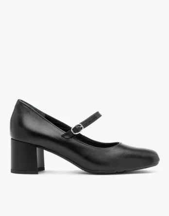 Czarne czółenka z paskiem kolor Czarny.