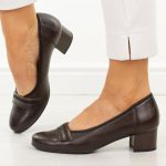 Czarne kawa skórzane Polskie czółenka damskie Suzana 4098 kolor Czarny.