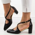 Czarne lico skórzane czółenka damskie na słupku Prestige 2222 kolor Czarny.