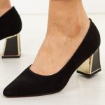 Czarne skórzane czółenka damskie Vinceza 66921 kolor Czarny.