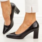 Czarne skórzane czółenka damskie na słupku Sergio Leone Pb414 kolor Czarny.