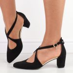 Czarne zamszowe skórzane czółenka damskie na słupku Prestige 2222 kolor Czarny.