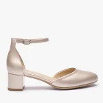 Platynowe ślubne czółenka ze skóry licowej kolor Beżowy.