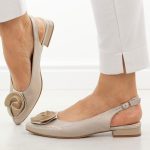 Złote czółenka damskie Jezzi asa201a-1 kolor Złoty.