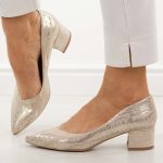 Złote s160 skórzane Polskie czółenka damskie na obcasie Prestige 2235/obl kolor Złoty.