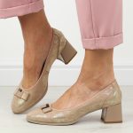 Złote skórzane czółenka damskie na obcasie Filippo Dp6178/24 kolor Złoty.